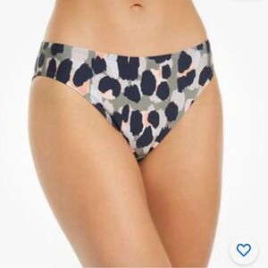 DKNY MILITARY OLIVE LEOPARD Printed Bikini Swim
Bottom Size XXL